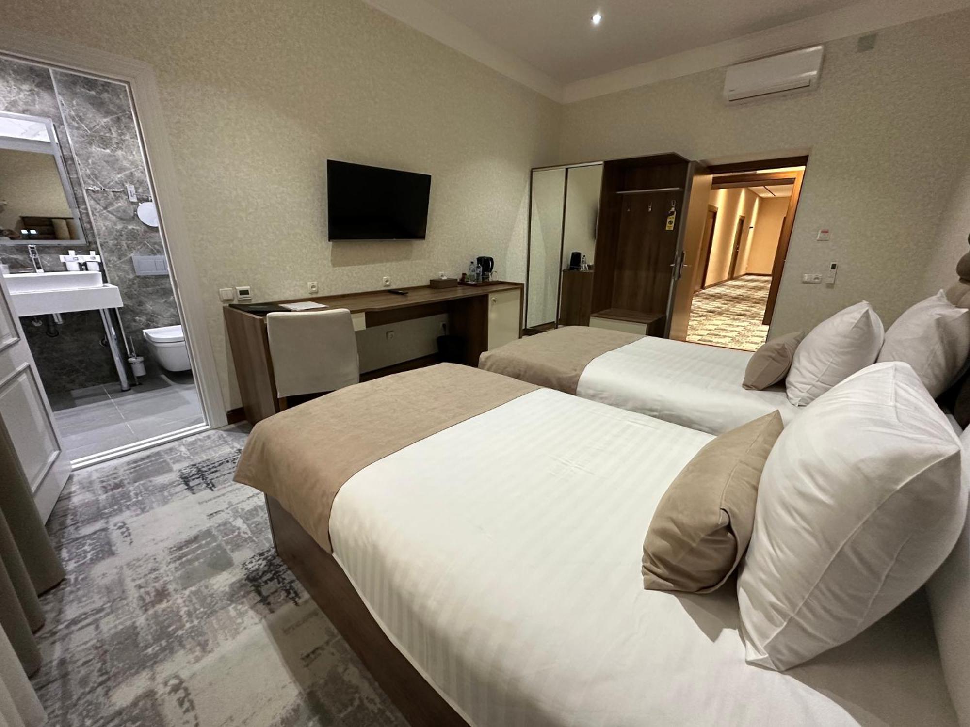 Green Park Hotel Taşkent Dış mekan fotoğraf